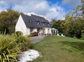 Holiday Home in Brittany near Penze River