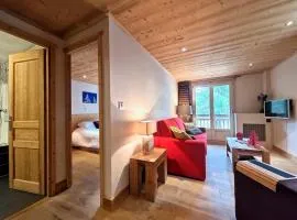 Charmant Appartement Rénové · Séjour avec WiFi · Accès Direct aux Pistes · Val-d'Isère - FR-1-518-124
