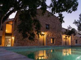 Mas Xalmes，位于卡马尔莱斯的酒店