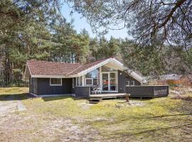 Holiday home Aakirkeby XIV，位于维斯特索马肯的别墅