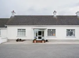 Red Pump Cottage - 3 bedroom, sleeps 6, private garden