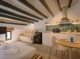 Mayor 36 by Seaward Suites
