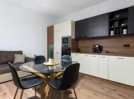 La Luna - High-end 2BD Flat in the TOP centre by Flat Mаnager