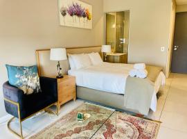 Menlyn Maine Trilogy Hotel，位于比勒陀利亚Waterkloof Glen的酒店