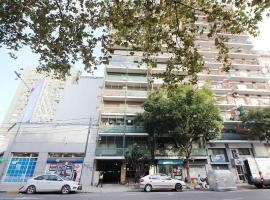 Departamento muy buena ubicacion，位于布宜诺斯艾利斯密塞雷雷广场地铁站附近的酒店