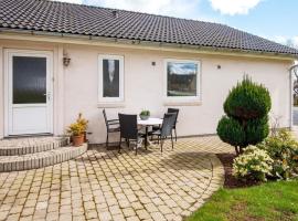 4 person holiday home in Toftlund，位于措夫特隆的酒店
