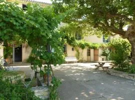 belles chambres d'hôte, spacieuses et paisibles, en pays de Forcalquier
