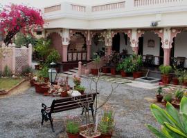 Badnor House - The Heritage Homestay，位于阿杰梅尔Dargah Sharif附近的酒店