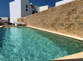 Christina Hotel, Adults Only, Heated Salt Water Pool，位于纳乌萨的酒店
