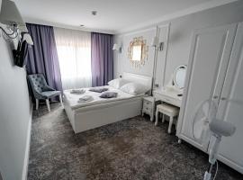 Pokoje gościnne Biała Dama，位于Mławka的酒店