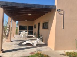 Las Marías，位于Azcuénaga的酒店