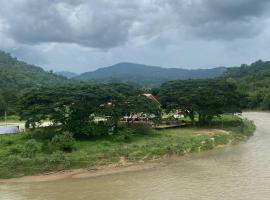 Bijan Borneo Guest House，位于哥打京那巴鲁的酒店