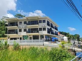 B Holiday Apartments，位于博瓦隆的酒店