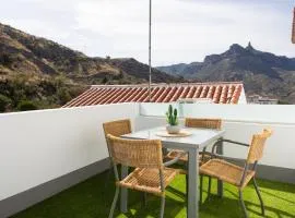 Casa Evaristo with Roque Nublo view