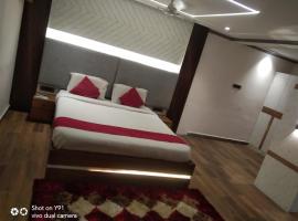 Hotel Thatipalli Residency，位于Kottagūdem的酒店