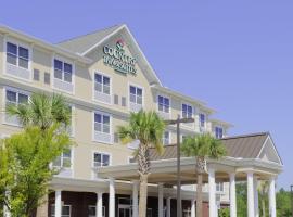 卡尔森乡村酒店和套房，哈比森哥伦比亚，SC，位于哥伦比亚的酒店