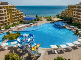 Midia Family Resort All-Inclusive，位于阿赫洛伊的酒店