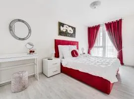 ARI Cherry Apartament with Balcony