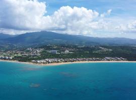 Entire Beach Apartment with view to El Yunque National Rain Forest，位于里奥格兰德的海滩短租房
