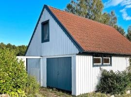 2 person holiday home in Garsnäs-By Traum，位于Gärsnäs的酒店