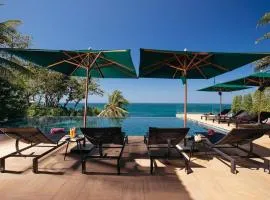 Villa Sunyata - Phuket Oceanfront 8-Bedroom Luxury Villa - 5-Minute Walk to Kata Beach