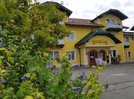 Pension Baumgartner-Berghof，位于Obernberg am Inn的旅馆