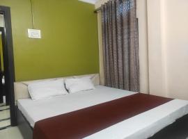 Homecation SP Lodge，位于Nowgong的酒店