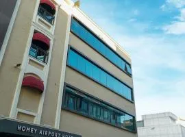Homey AirPort Hotel