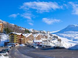 Zona Portici，位于普拉托讷沃斯的酒店