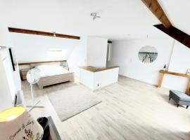 Studio Autonome Mont Saint Guibert，位于Mont-Saint-Guibert的酒店