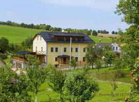 Aviatik apartmány，位于耶塞尼克的酒店