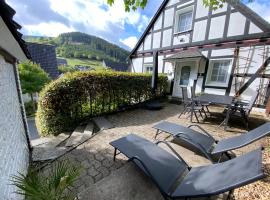 Schmallenberger Ferienhaus，位于施马伦贝格的酒店