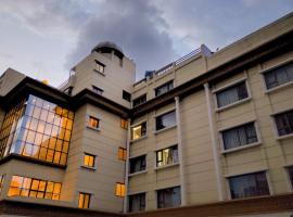 Hotel City Heart Shirdi，位于舍地的酒店