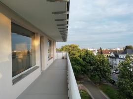 Apartment Frankfurt City View - Oberursel，位于上乌瑟尔法兰克福高等研究院附近的酒店