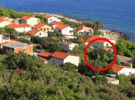 Apartments by the sea Milna, Vis - 8943，位于卢卡瓦克的酒店