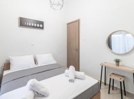 Blue Riviera villas & suites - Alimos 2，位于雅典的度假村