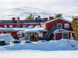 STF Grövelsjön Fjällstation & Hotell，位于格勒韦尔申的酒店