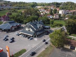 Hotel Laktaši，位于拉克塔希巴尼亚卢卡国际机场 - BNX附近的酒店