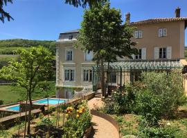 Le Clos des Fayettes，位于Theizé的酒店