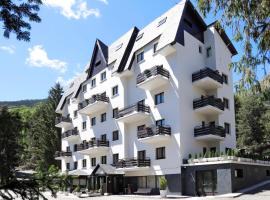 Hotel Blu Aran，位于维耶拉的滑雪度假村