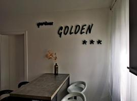 GOLDEN - self CHECK IN，位于奥西耶克的家庭/亲子酒店