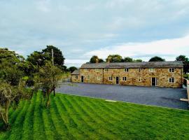 Connah's Quay Park Farm Barns，位于Connahs Quay格林埃克斯动物公园附近的酒店