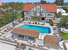 Palm Crest Resort Motel，位于圣徒皮特海滩Boca Ciega Bay Aquatic Preserve附近的酒店
