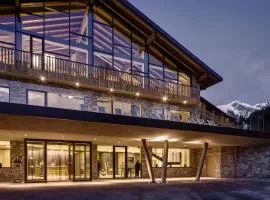 Grand Hotel Courmayeur Mont Blanc, by R Collection Hotels