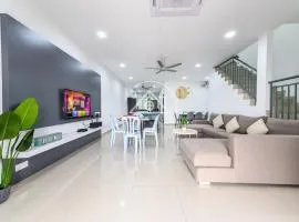 10-14Pax Port Dickson 4BR Double Storey House