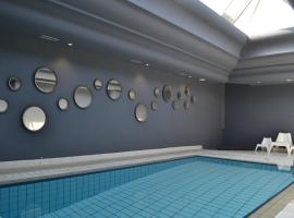 Logis Hôtel Le Calluna Restaurant La Flottille，位于普雷法艾伊的酒店