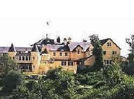 Inchrie Castle Inn，位于阿伯福伊尔的酒店