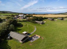 Worms Head - Safari Tent - Llangennith，位于兰根尼斯的酒店