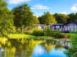Lakeside Lodge, Green Hill Farm Holiday Village