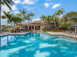Luxurious Apartments with Pool and Gym at Boynton Beach，位于波因顿海滩Boca Raton Municipal Golf Course附近的酒店
